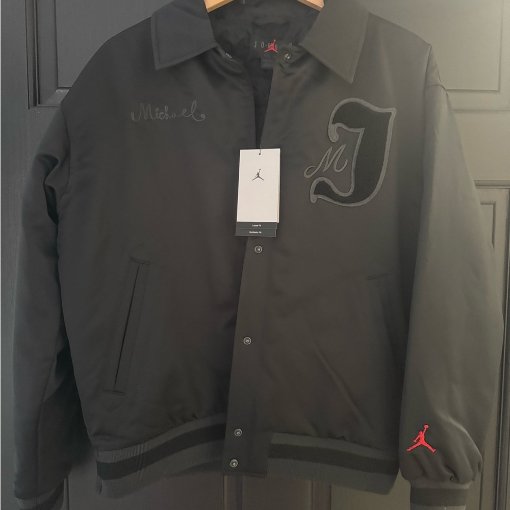 Black Jordan woman Jacket